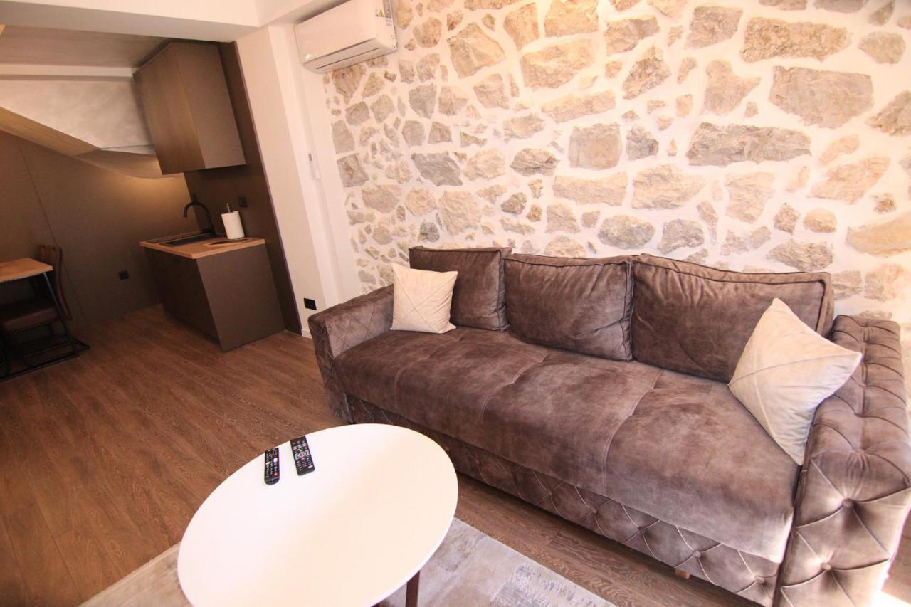 Apartmani Fantasia Cetinje Kültér fotó