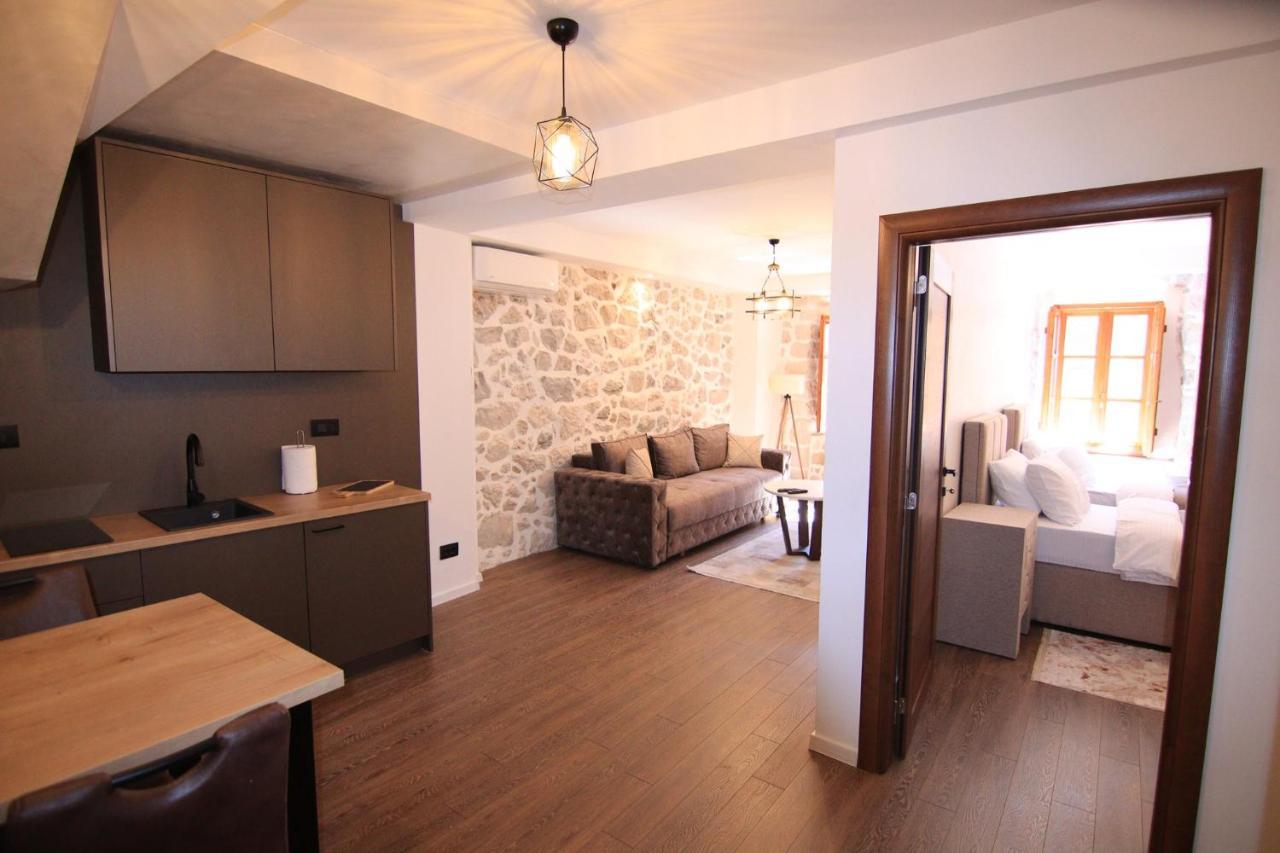 Apartmani Fantasia Cetinje Kültér fotó